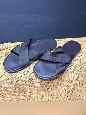 Calvin Klein  Evano Men’s dark brown Crossed Logo Strap Slide Sandals